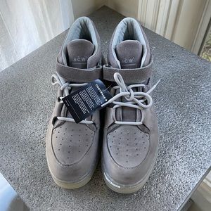 Converse x A-Cold-Wall Grey Sneaker